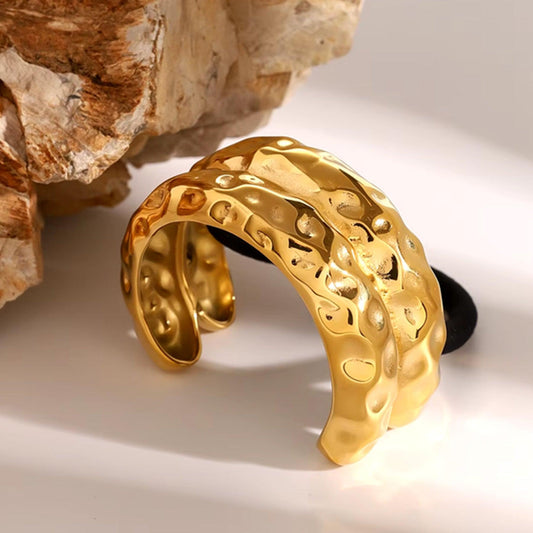 Half Moon Pony Cuff Dorotea Ponny Cuff