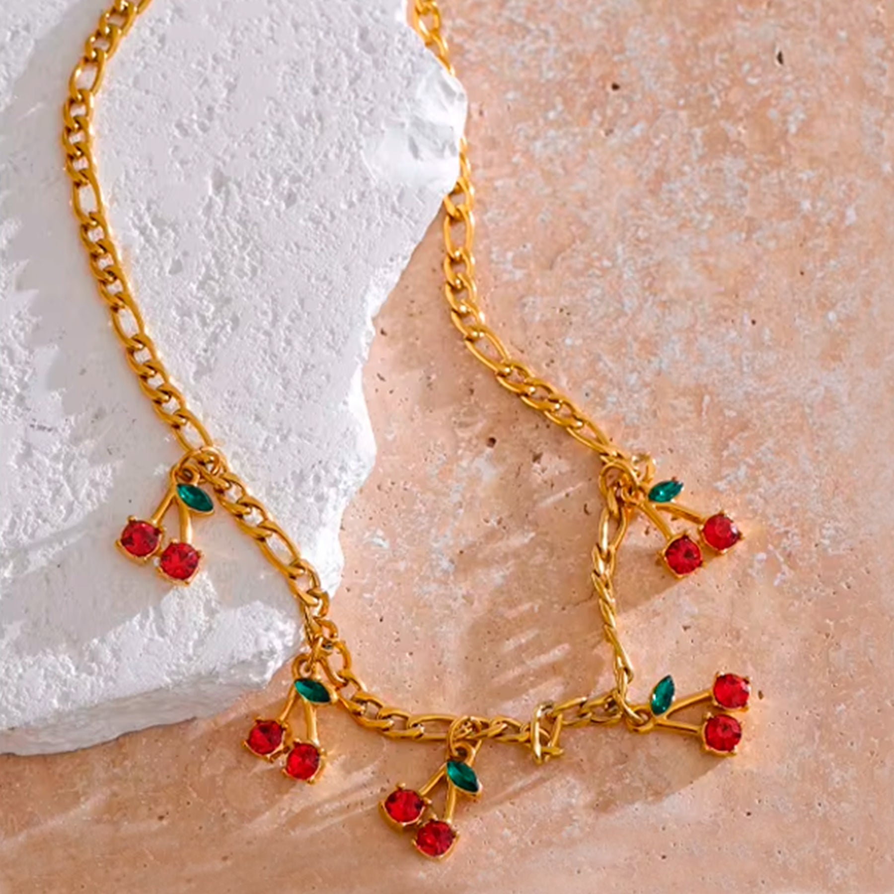 Collar Cherry - Dorotea - Collar