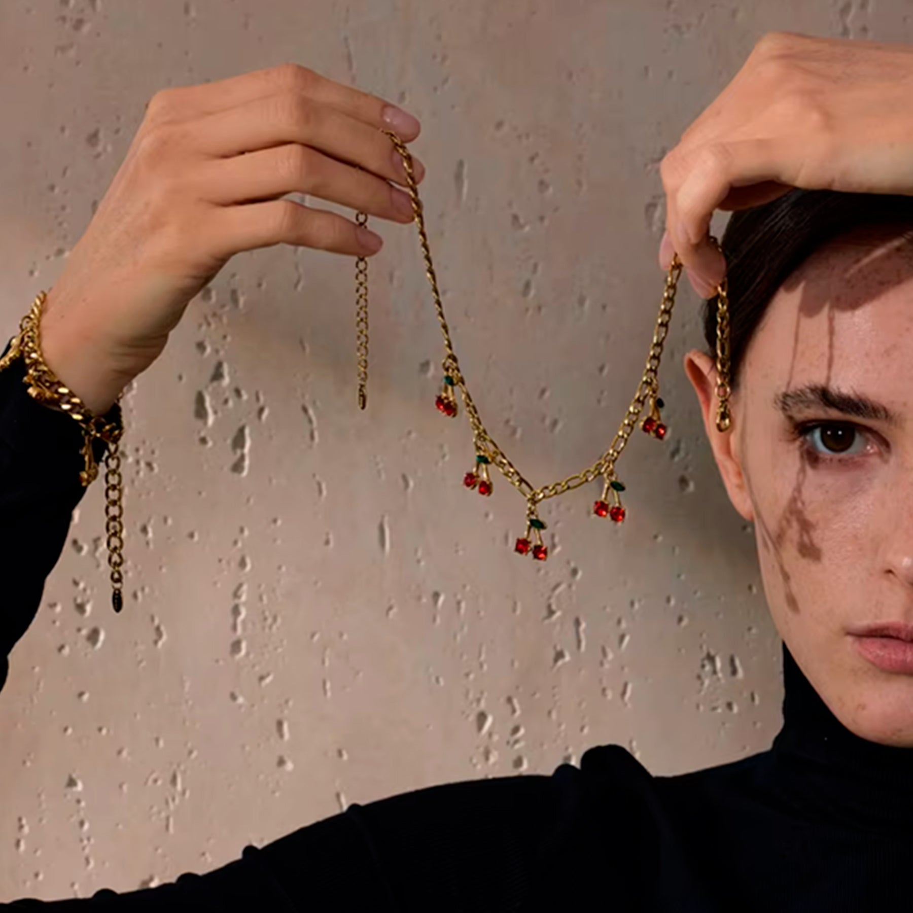 Collar Cherry - Dorotea - Collar