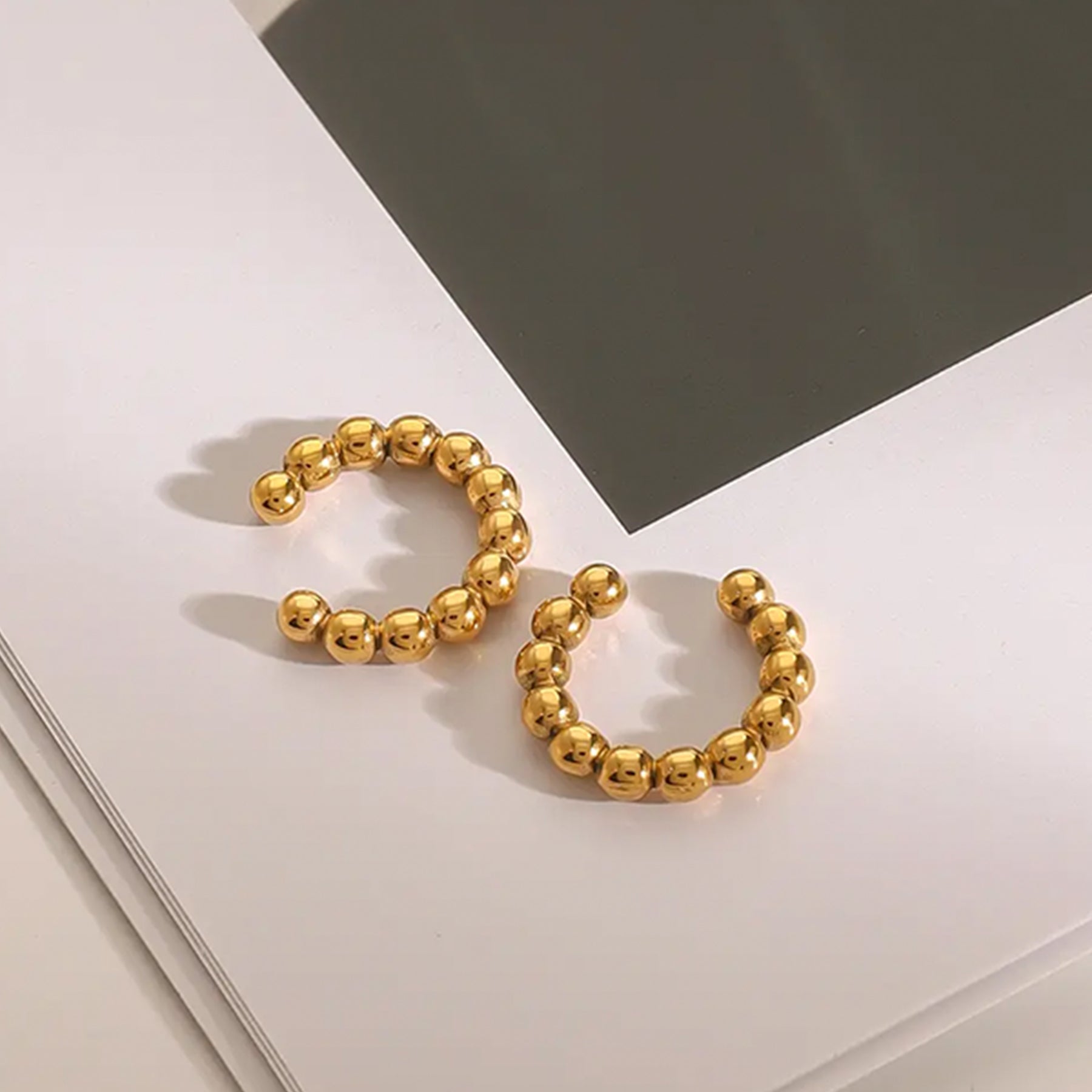 Ear Cuff Hematia - Dorotea - Aretes